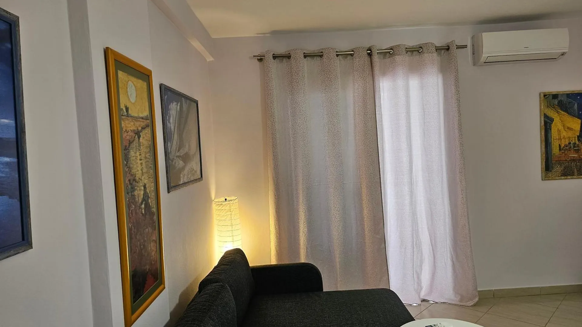 Bral Apartments 8 Two-Bedroom Beachfront Durrës